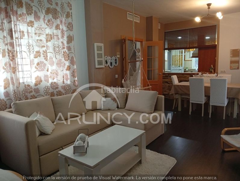 Foto a15122df-187b-4cd4-9559-1b4553219bdf. Chalet with heating parking pool in Oromana Alcalá de Guadaira