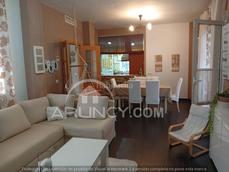 Foto a93afdb8-4f1f-49dd-9756-93fdfd950765. Chalet with heating parking pool in Oromana Alcalá de Guadaira