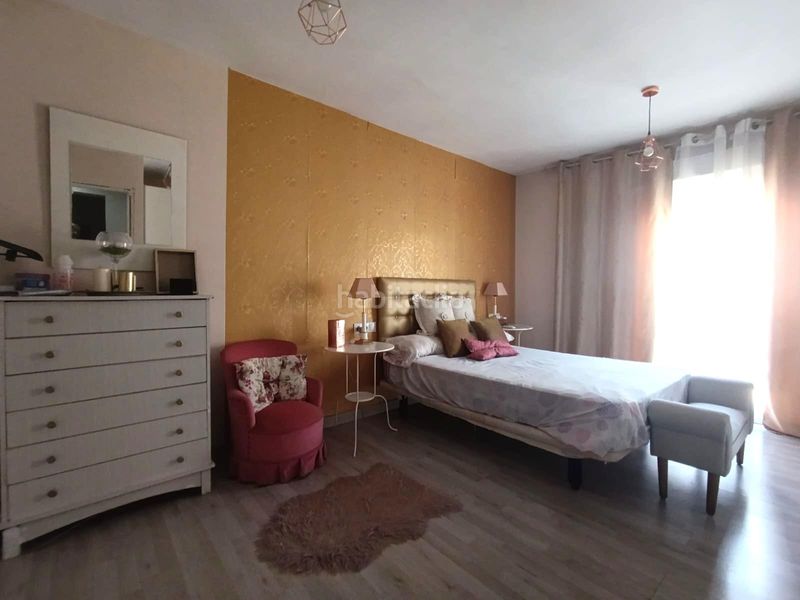 Foto d09a12a2-0953-4467-9cca-d0294318c724. Casa adossada a La Paz Alcalá de Guadaira