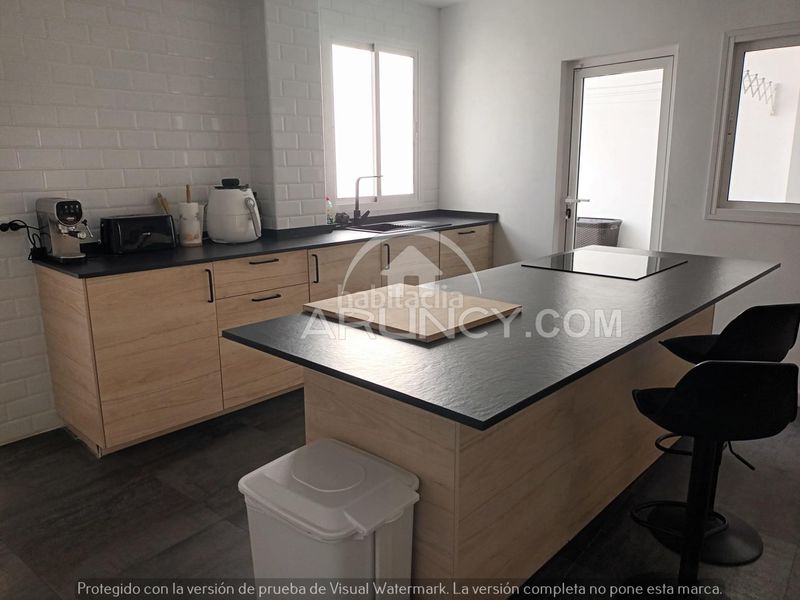 Foto dcbaf1d4-58b8-4512-af6c-41b556e48135. Casa amb calefacció aparcament a Centro Alcalá de Guadaira