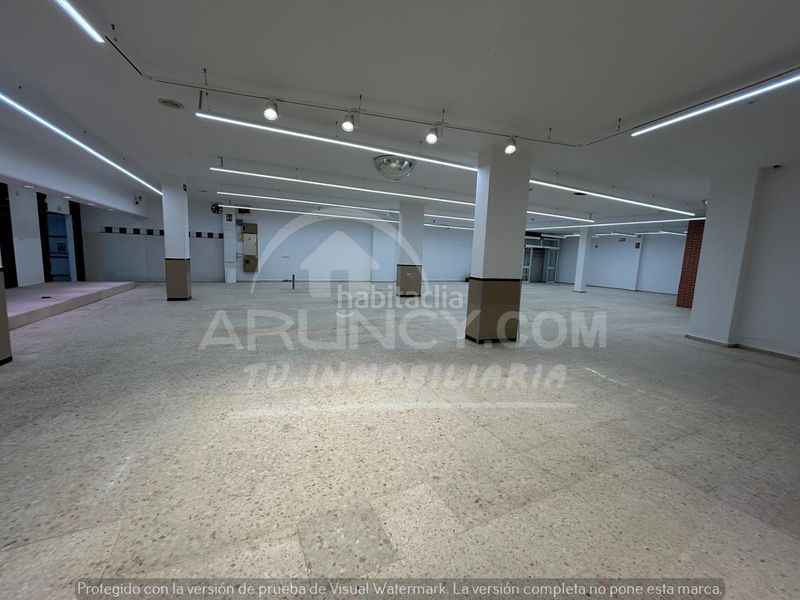 Foto 3753c788-8ea0-4da2-b571-38d047cc3868. Lloguer local comercial a La Paz Alcalá de Guadaira