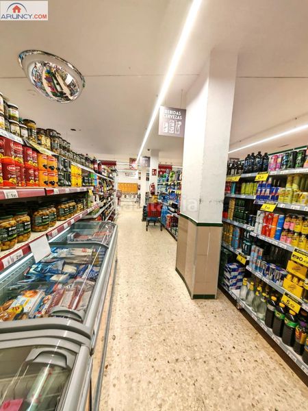 Foto f744ce18-9095-4629-a03f-5ac39d6c04ee. Lloguer local comercial a La Paz Alcalá de Guadaira