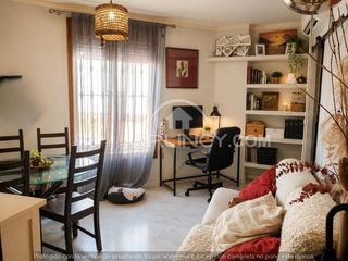 Etagenwohnung in Los Molinos. Piso de 1 dormitorio súper luminoso con azotea privada, garaje y
