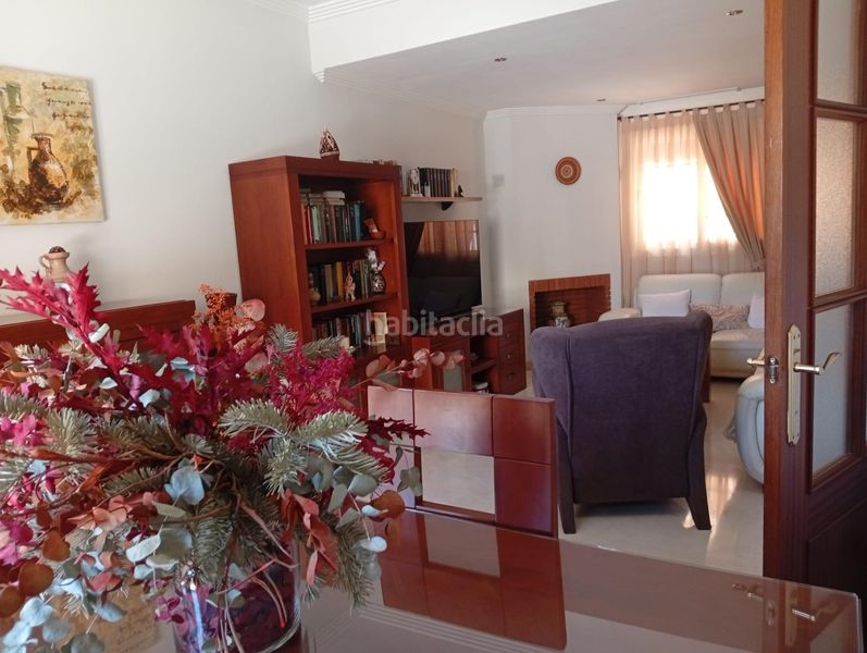 Foto 050a1414-6600-49b5-a5a2-81efa52e7b63. Casa adossada amb calefacció aparcament a Nueva Alcalá Alcalá de Guadaira