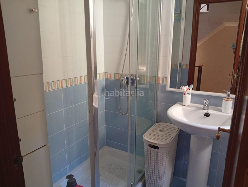 Foto 260e1f51-f9ad-4370-8600-ec09a6f64905. Casa adossada amb calefacció aparcament a Nueva Alcalá Alcalá de Guadaira