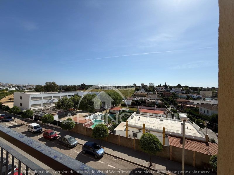 Foto b698d2c7-bd77-4172-aa67-1149f9600eb0. Dúplex amb calefacció aparcament a Oromana Alcalá de Guadaira