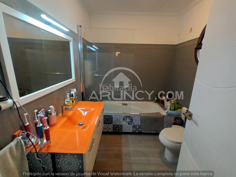 Foto bd678dbf-8a62-4aa0-9628-16b5e776560e. Casa adossada amb calefacció aparcament a Nueva Alcalá Alcalá de Guadaira