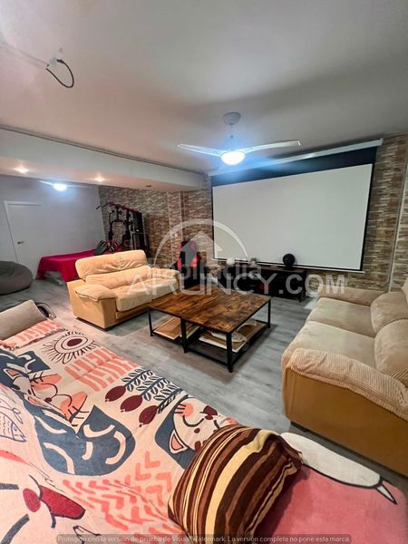 Foto c2e0d309-8b92-44c6-9c2a-51c990fc846e. Casa adossada amb calefacció aparcament a Nueva Alcalá Alcalá de Guadaira