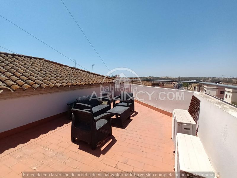 Foto c35efb1f-2ec7-407f-8c54-a59cd568db36. Casa adossada amb calefacció aparcament a Nueva Alcalá Alcalá de Guadaira