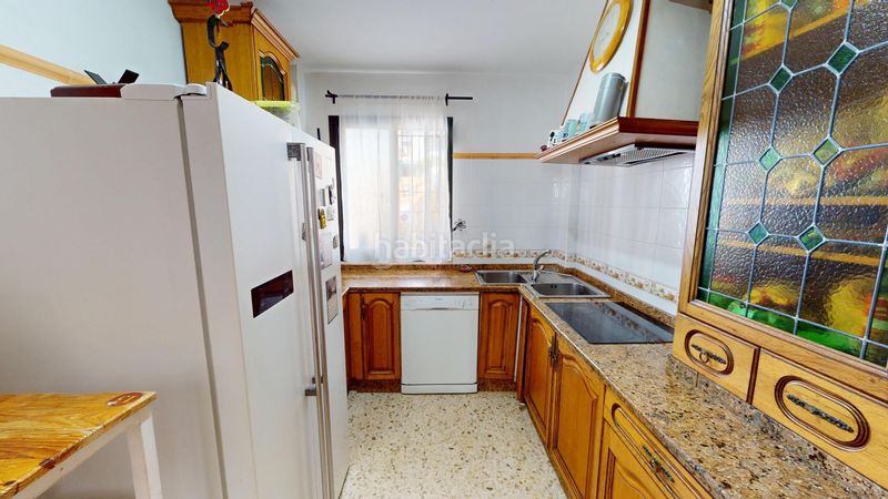 Foto 0ab363a4-aa08-4617-be43-a26652136bec. Casa amb aparcament a Centro Alcalá de Guadaira