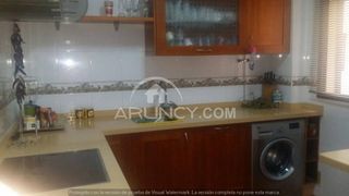 Location Appartement à Nueva Alcalá. Piso en nueva alcalá sin amueblar salvo la cocina. disponible a