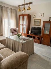 Flat in Centro. Céntrico y espacioso piso en alcalá de guadaíra con terraza