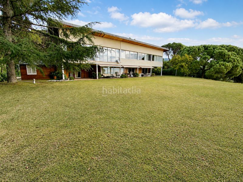Foto 42aa2046-f697-482e-b169-d95cd038db04. Casa amb piscina a El Mirador-La Cornisa Sant Andreu de Llavaneres