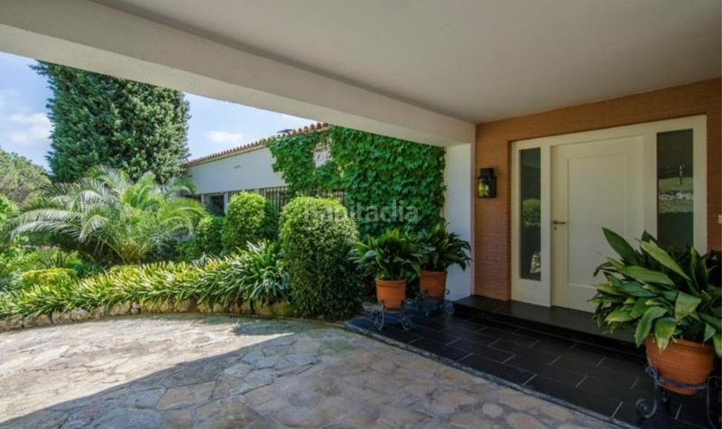 Foto e5a3234e-b4c8-4436-bc8e-1fb1c1e41ef2. Casa amb calefacció a Urbanitzacions Mataró