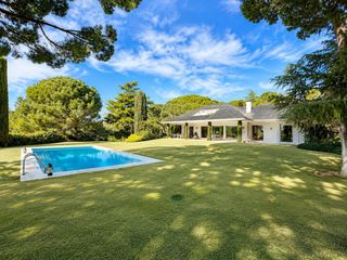 Casa  Supermaresme. Supermaresme  propiedad �nica con vistas espectaculares y ubicac