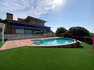 Casa  Tarragona. Exclusiva residencia en sant vicenç de montalt!
