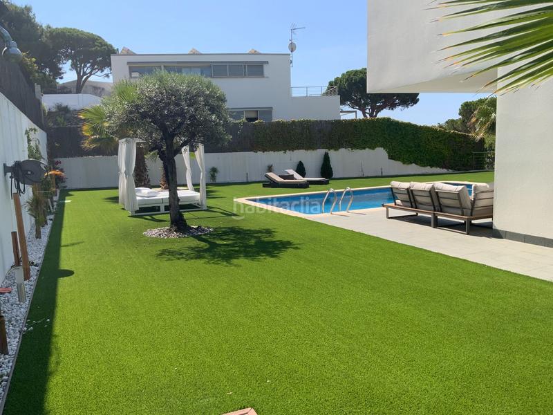 Foto f080ad02-d8e1-4b42-bba9-145f3251eb6e. Casa amb calefacció piscina a Urbanitzacions Arenys de Mar