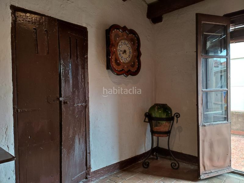Foto e1c86ea0-ee3e-4c5e-a671-d4009ce3cc6b. Casa adossada a Centre Mataró