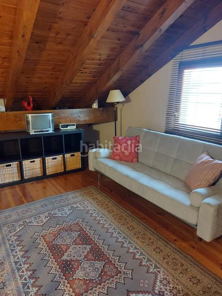 Foto 13d49e1c-e73b-4d56-bfd9-1a5f6adf52bb. Maison jumelée avec chauffage dans Puigcerdà