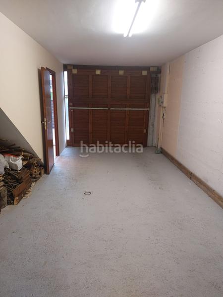 Foto 63c989a4-a6dd-4c30-a05c-60bc192582f1. Maison jumelée avec chauffage dans Puigcerdà