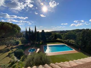tico en El Bals - Can Calella. Fantastico atico con vistas al mar