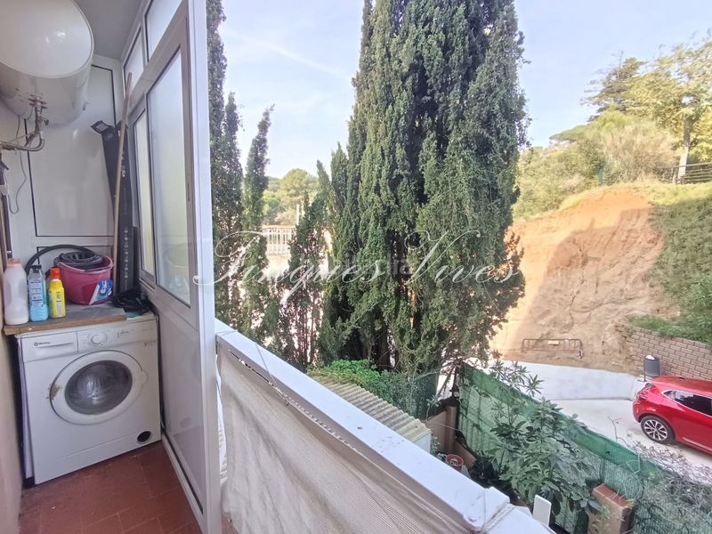 Foto 483df391-73ad-43f4-81cf-a5d972ebdca9. Pis amb calefacció a Caldes d´Estrac