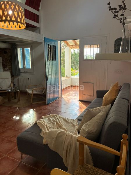 Foto cb7efd52-1d70-430c-90e6-f2b41a9ad8ba. Casa amb piscina a Formentera