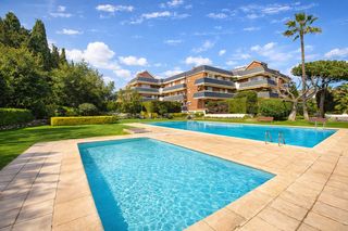 Dachwohnung in Can Sans. Espectacular piso con grandes terrazas y zonas comunes de lujo e