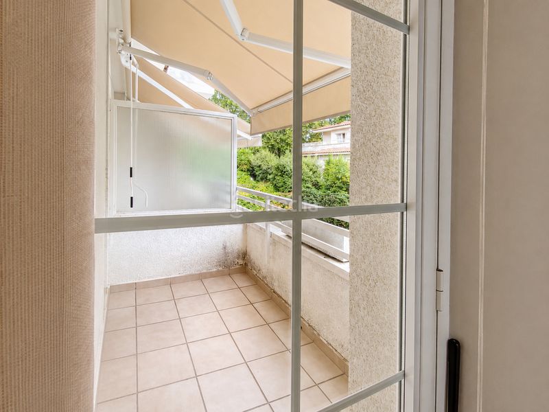 Foto f4bef9be-8586-4b04-b927-f74aab2c54b8. Casa amb calefacció piscina a Centre Sant Andreu de Llavaneres