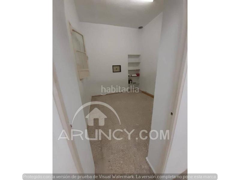 Foto b915af63-15be-4257-99b4-fe912be0e3bc. Affitto locale commerciale in Barrio del Nervión Sevilla