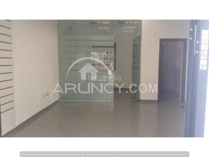 Foto 22e1b945-e537-4324-bbda-b516208593f7. Rent business premise in Torreblanca Sevilla