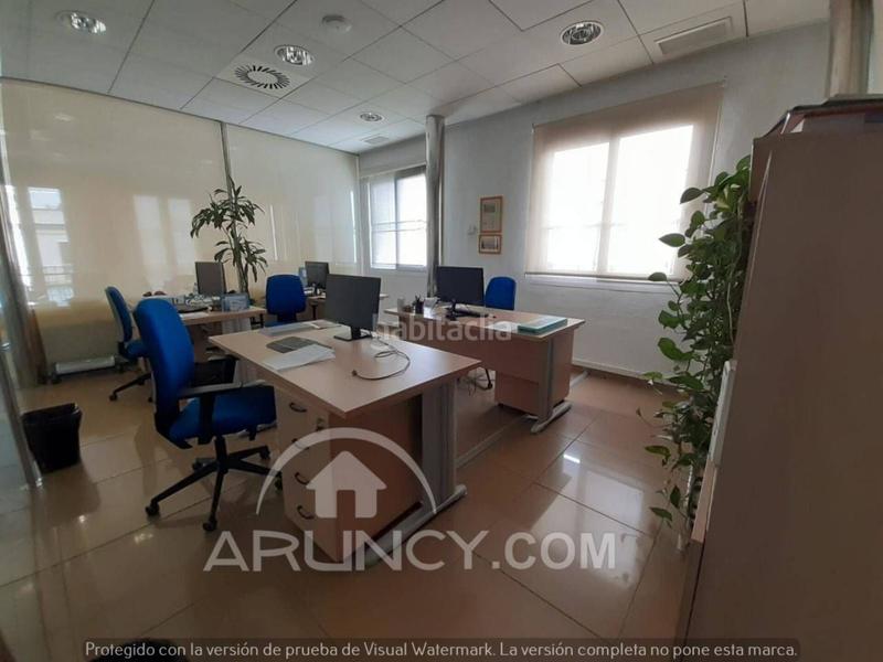 Foto 2a8ac51c-d3f5-496b-bf27-d3aff3b764cf. Lloguer local comercial a San Pablo Sevilla