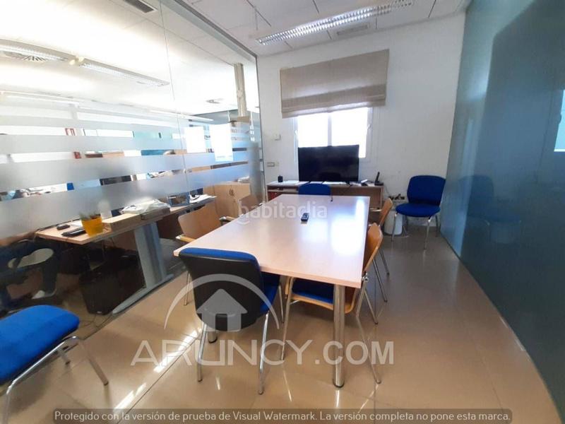 Foto 9948e3df-1573-4a92-acc5-c3eacf911a02. Lloguer local comercial a San Pablo Sevilla