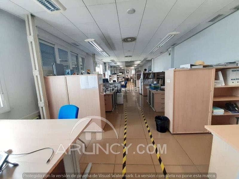 Foto c1a00609-8490-4806-a2f9-ad57274b7b5e. Lloguer local comercial a San Pablo Sevilla