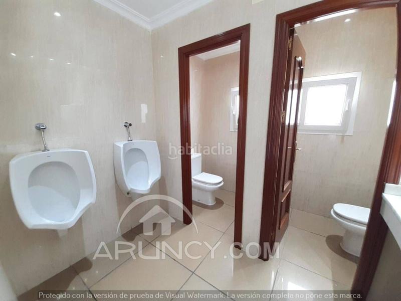 Foto f8940529-e315-4760-b6d7-4b2221a8665e. Location local commercial dans San Pablo Sevilla