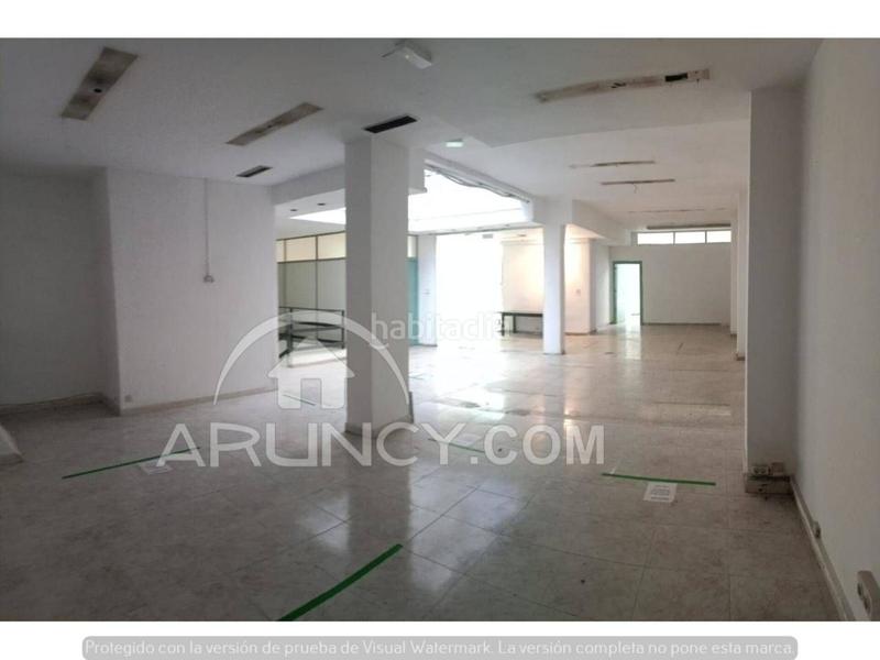 Foto 909d95ec-8cb2-4b3f-9fa7-b139c760b010. Lloguer local comercial a Encarnación - Regina Sevilla