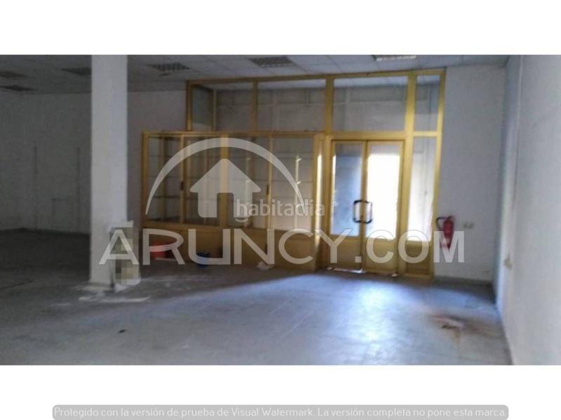 Foto 57b76079-9a77-4990-b6ea-ab73704fbefd. Location local commercial dans El Cerro Sevilla