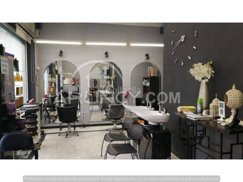 Foto 866e4c70-2380-4907-8654-343f2efd697a. Lloguer local comercial amb calefacció a Barrio del Nervión Sevilla