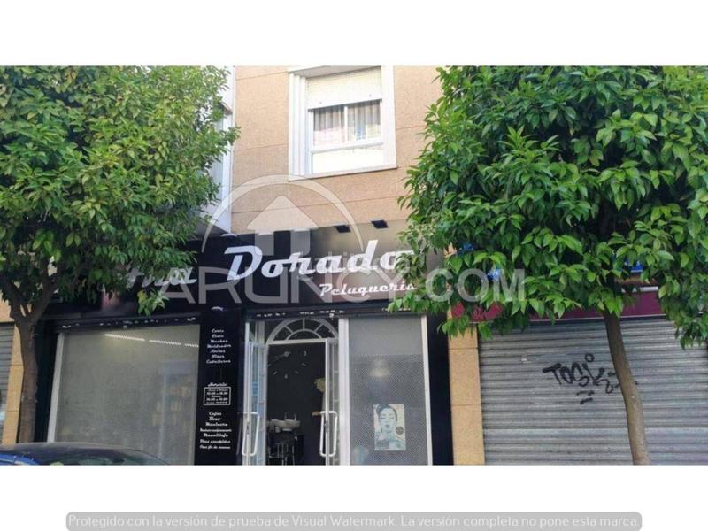 Foto b5292eb3-e312-410e-a498-bef6291043d2. Miete geschäftsraum mit heizung in Barrio del Nervión Sevilla