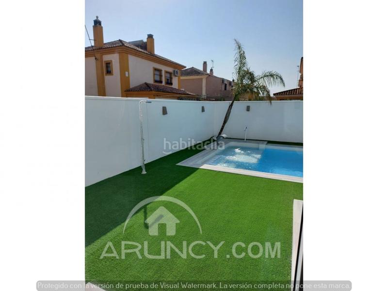 Foto 87c00496-b12b-458e-8d52-c1d52a3252d8. Location chalet avec chauffage piscine dans Olivar de Quintos Montequinto