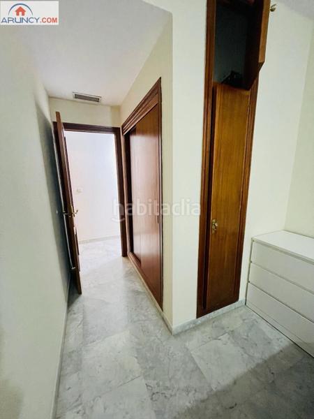 Foto 1bbca158-3d46-4fc9-8a3c-0440f712d959. Location appartement avec chauffage parking piscine dans Sevilla