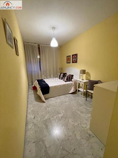 Foto 6d673b43-3ff6-45df-a0b1-39fb33a2cefe. Location appartement avec chauffage parking piscine dans Sevilla