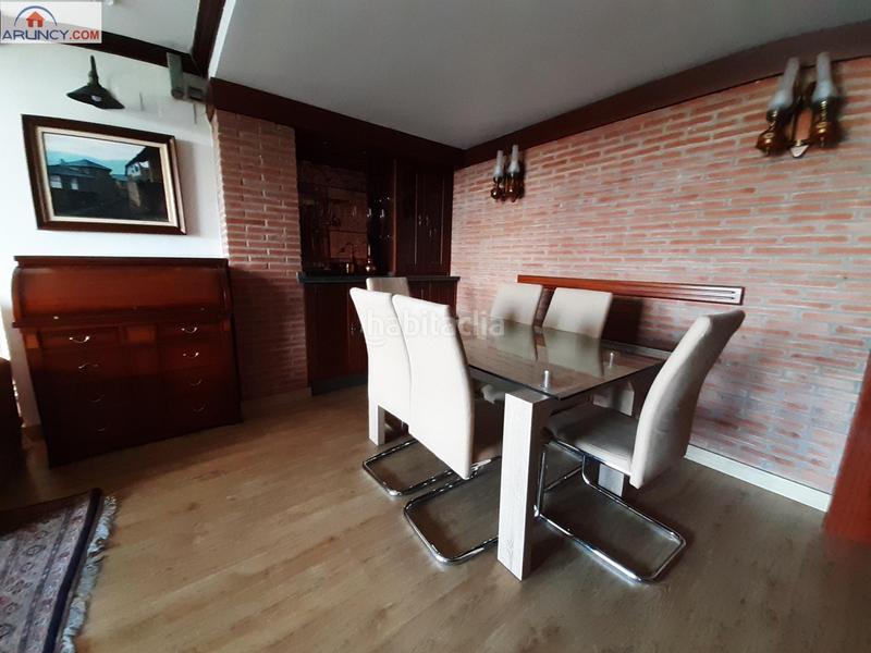 Foto 26fb1cc2-7bd7-4bf0-b5d5-e66a18330d40. Location appartement avec chauffage piscine dans La Buhaira Sevilla