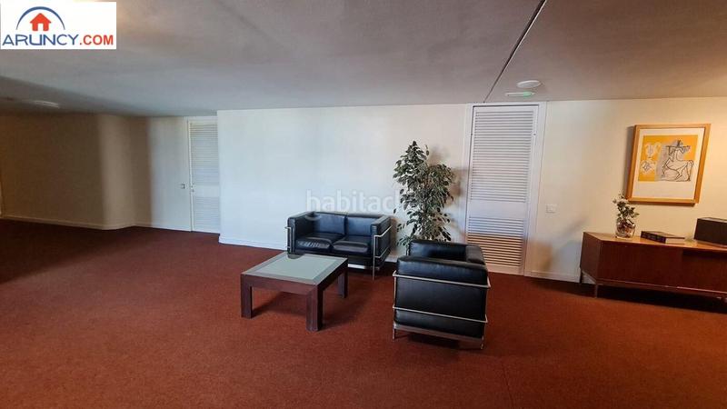 Foto ca2d73cb-b4f6-400e-bbac-43da38c689ee. Location appartement avec chauffage piscine dans La Buhaira Sevilla