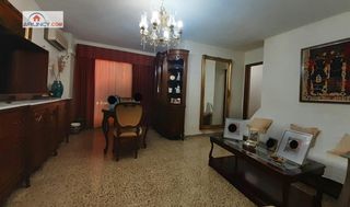 Pis a Barrio del Nervión. Magnífico piso en nervión próximo a cruzcampo.