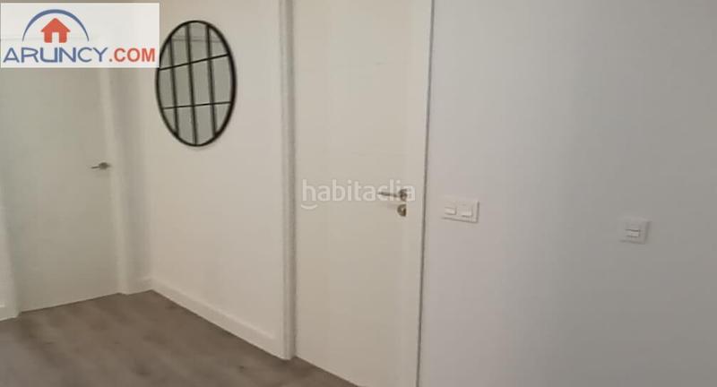 Foto 2166d6ec-751c-4fd6-b0d2-7fb07fc7e5d4. Reihenhaus mit heizung parking pool in Entrenúcleos Dos Hermanas