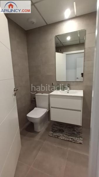 Foto 3b1cb68e-100a-4e0c-a087-e84ce4318f9e. Reihenhaus mit heizung parking pool in Entrenúcleos Dos Hermanas