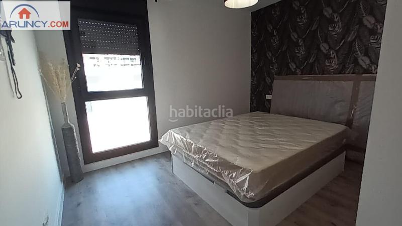 Foto 706a81bf-10de-480d-b4b4-98ab5e5ce840. Reihenhaus mit heizung parking pool in Entrenúcleos Dos Hermanas