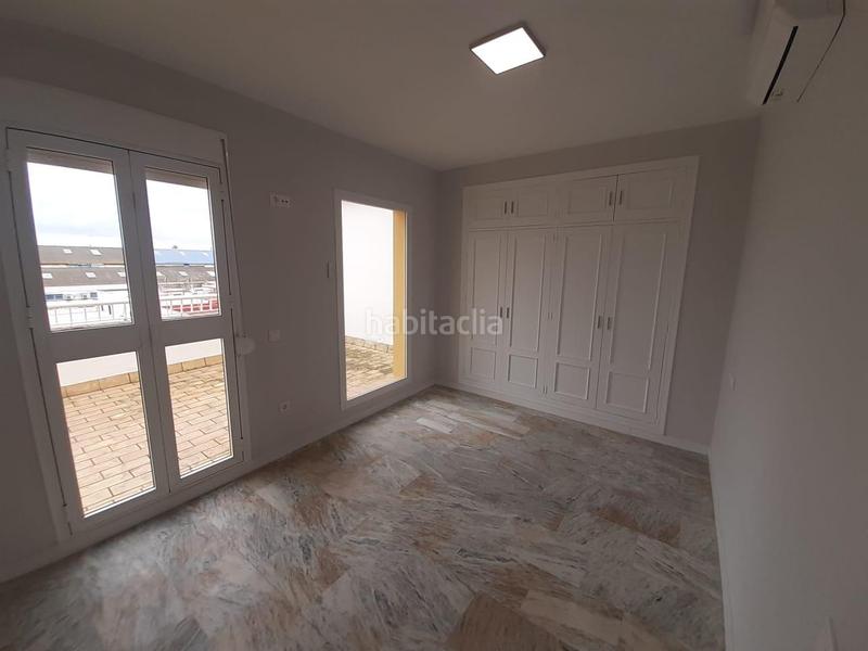 Foto b322c62c-2258-4a81-8933-3e1c2faebf33. Àtic a La Motilla - Fuente del Rey Dos Hermanas