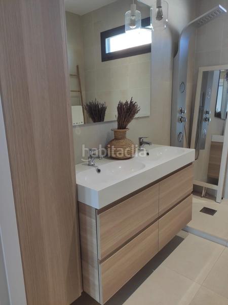 Foto 547f29ca-c740-41df-a765-816a357106ee. Chalet venta de chalet en cerros de Montequinto Montequinto